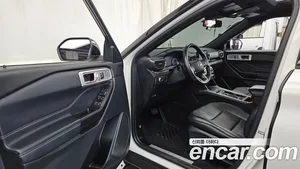 Ford Explorer, 2020 — миниатюра 13