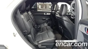 Ford Explorer, 2020 — миниатюра 18