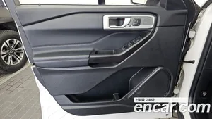 Ford Explorer, 2020 — миниатюра 14