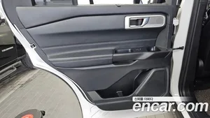 Ford Explorer, 2020 — миниатюра 15