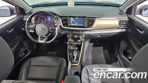 Kia Stonic, 2017 — миниатюра 7