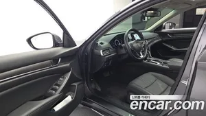 Honda Accord, 2021 — миниатюра 13