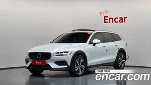 Volvo V60, 2021 — миниатюра 1