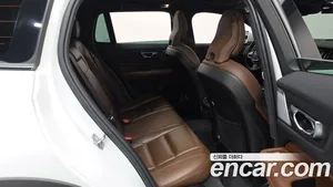 Volvo V60, 2021 — миниатюра 17