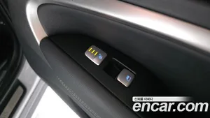 Genesis G70, 2018 — миниатюра 19
