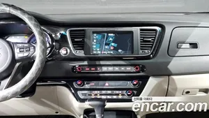 Kia Carnival, 2018 — миниатюра 16