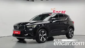 Volvo XC40, 2022 — миниатюра 1