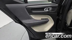 Volvo XC40, 2022 — миниатюра 15