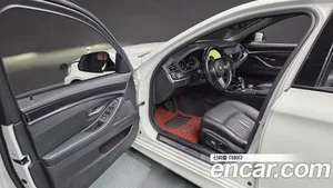 BMW 5-Series, 2016 — миниатюра 10
