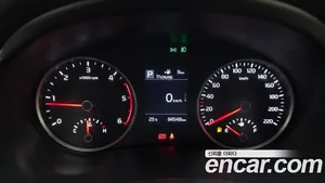 Kia Stonic, 2018 — миниатюра 8