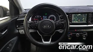 Kia Stonic, 2018 — миниатюра 13