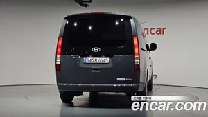 Hyundai Staria, 2025 — миниатюра 3