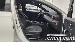 Mercedes-Benz A-Class, 2022 — миниатюра 11
