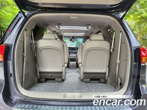 Kia Carnival, 2015 — миниатюра 14