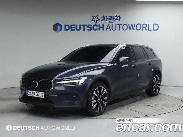 Volvo V60, 2022 — фото автомобиля из Кореи
