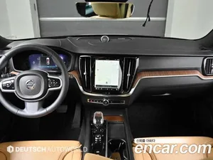 Volvo V60, 2022 — миниатюра 7