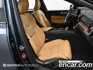 Volvo V60, 2022 — миниатюра 10