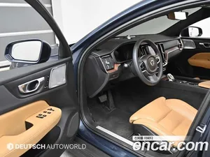 Volvo V60, 2022 — миниатюра 11
