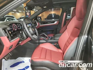 Porsche Cayenne, 2025 — миниатюра 11