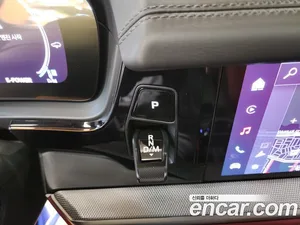 Porsche Cayenne, 2025 — миниатюра 19