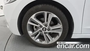 Hyundai Avante, 2016 — миниатюра 5