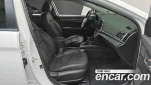 Hyundai Avante, 2016 — миниатюра 16