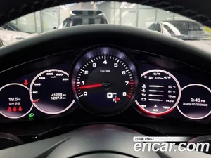 Porsche Panamera, 2021 — миниатюра 8