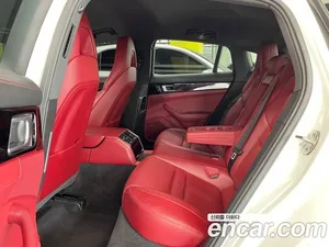 Porsche Panamera, 2021 — миниатюра 12