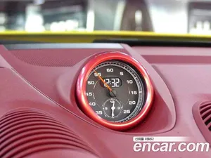 Porsche 718, 2024 — миниатюра 13