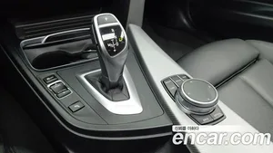 BMW 3-Series, 2018 — миниатюра 9