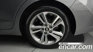 Hyundai Avante, 2017 — миниатюра 7