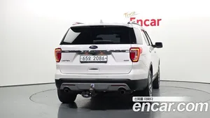 Ford Explorer, 2017 — миниатюра 4