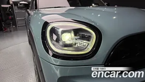 Mini Countryman, 2023 — миниатюра 8