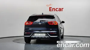 Kia Niro, 2016 — миниатюра 4