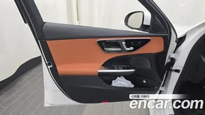 Mercedes-Benz C-Class, 2026 — миниатюра 14
