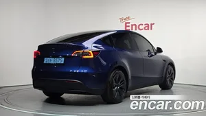 Tesla Model Y, 2025 — миниатюра 2