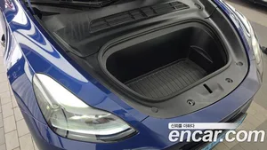 Tesla Model Y, 2025 — миниатюра 6