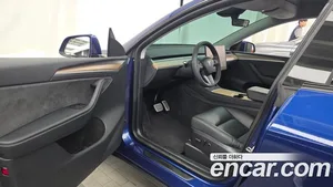 Tesla Model Y, 2025 — миниатюра 10