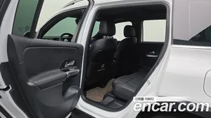 Mercedes-Benz GLB-Class, 2022 — миниатюра 23