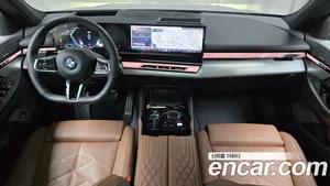 BMW 5-Series, 2025 — миниатюра 9