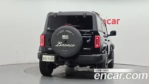 Ford Bronco, 2023 — миниатюра 4