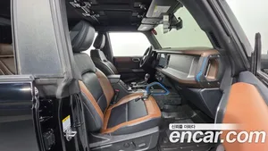 Ford Bronco, 2023 — миниатюра 10