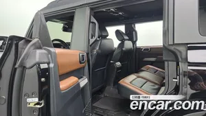 Ford Bronco, 2023 — миниатюра 17