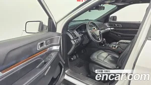 Ford Explorer, 2018 — миниатюра 13