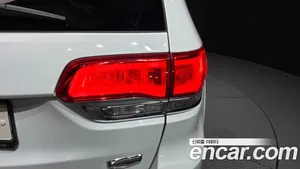 Jeep Cherokee, 2020 — миниатюра 8