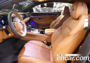 Bentley Continental, 2022 — миниатюра 11