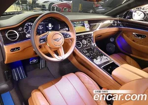 Bentley Continental, 2022 — миниатюра 12