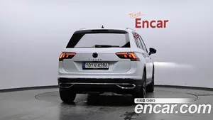 Volkswagen Tiguan, 2022 — миниатюра 4
