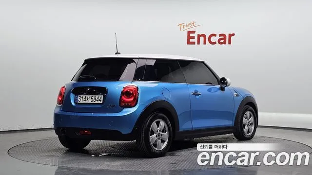 Mini Cooper, 2018 — фото автомобиля из Кореи