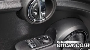 Mini Cooper, 2018 — миниатюра 26